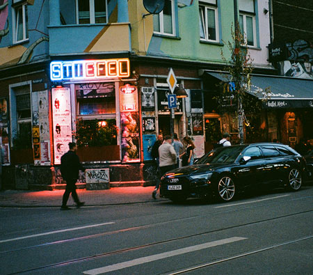 Die Stiefelkneipe auf der Zülpicher Straße in Köln